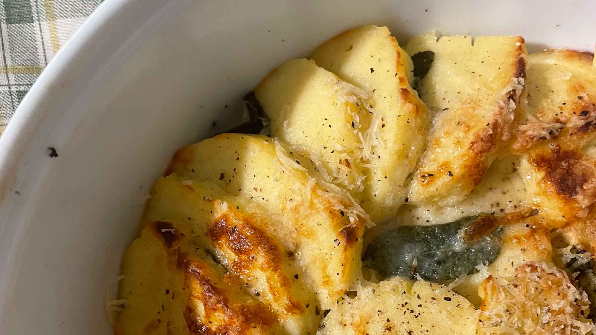 Rezepte für Gütersloh: Kartoffel Blumenkohl Zucchini Auflauf für die Mikrowelle