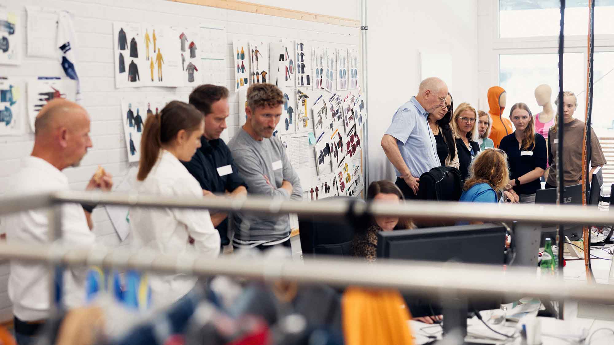 Textilindustrie geht nachhaltig – das beweisen das HSBI Transferprojekt »InCamS@BI« und die »fast52 GmbH« aus Bielefeld Textilindustrie geht nachhaltig – das beweisen das HSBI Transferprojekt »InCamS@BI« und die »fast52 GmbH« aus Bielefeld