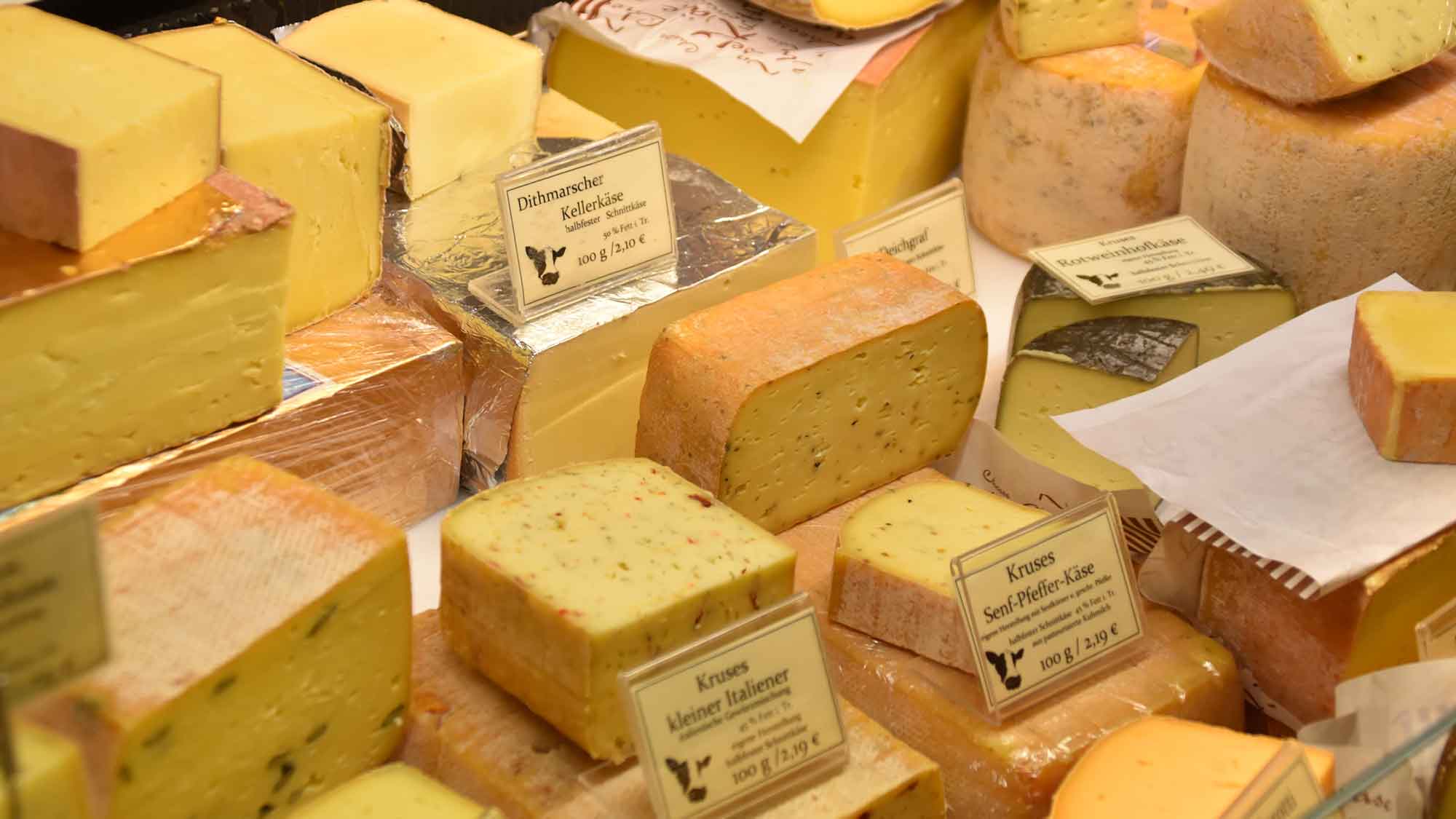 Internationaler Käsewettbewerb in Frankfurt: Jury vergibt Bestnoten an 24 Käse Sorten von Netto Marken Discount 