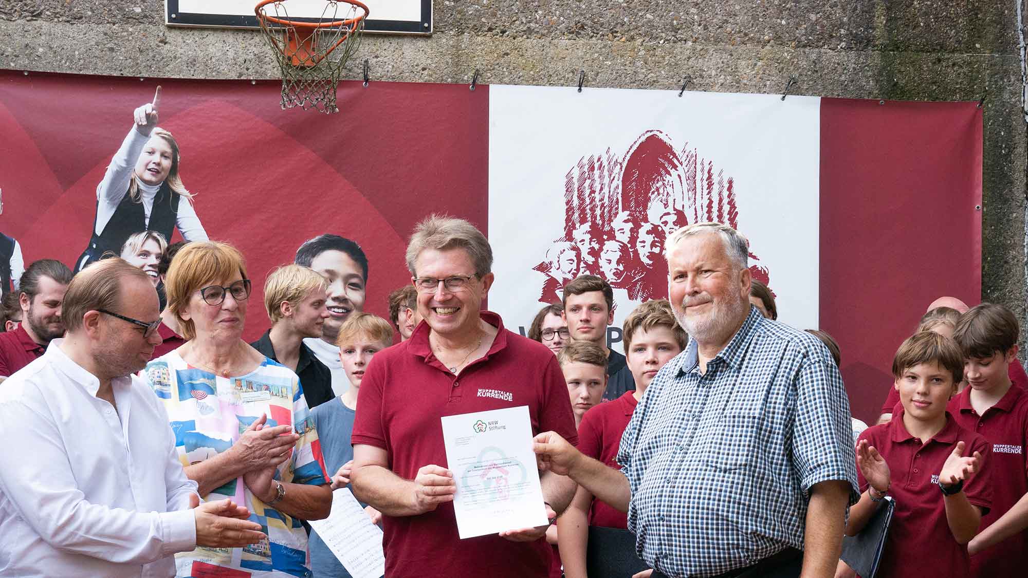 Bis zu 200.000 Euro für Wuppertaler Kurrende: NRW Stiftung verhilft renommiertem Knabenchor zu modernem Chorzentrum Bis zu 200.000 Euro für Wuppertaler Kurrende: NRW Stiftung verhilft renommiertem Knabenchor zu modernem Chorzentrum
