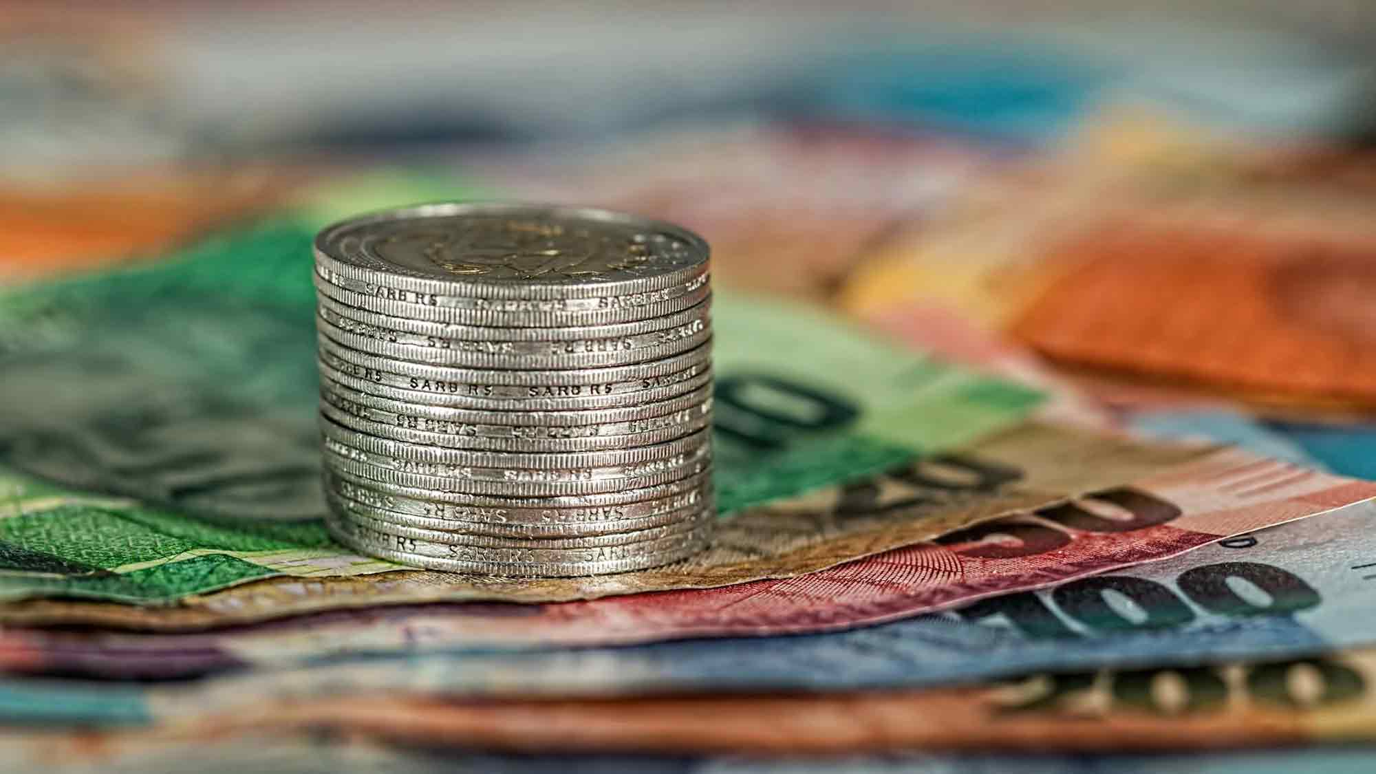 Was passiert mit unserem Geld? Ein Einblick in die Steuerpolitik und Schulden(bremsen)politik der Bundesregierung, 29. Oktober 2024 Was passiert mit unserem Geld? Ein Einblick in die Steuerpolitik und Schulden(bremsen)politik der Bundesregierung, 29. Oktober 2024