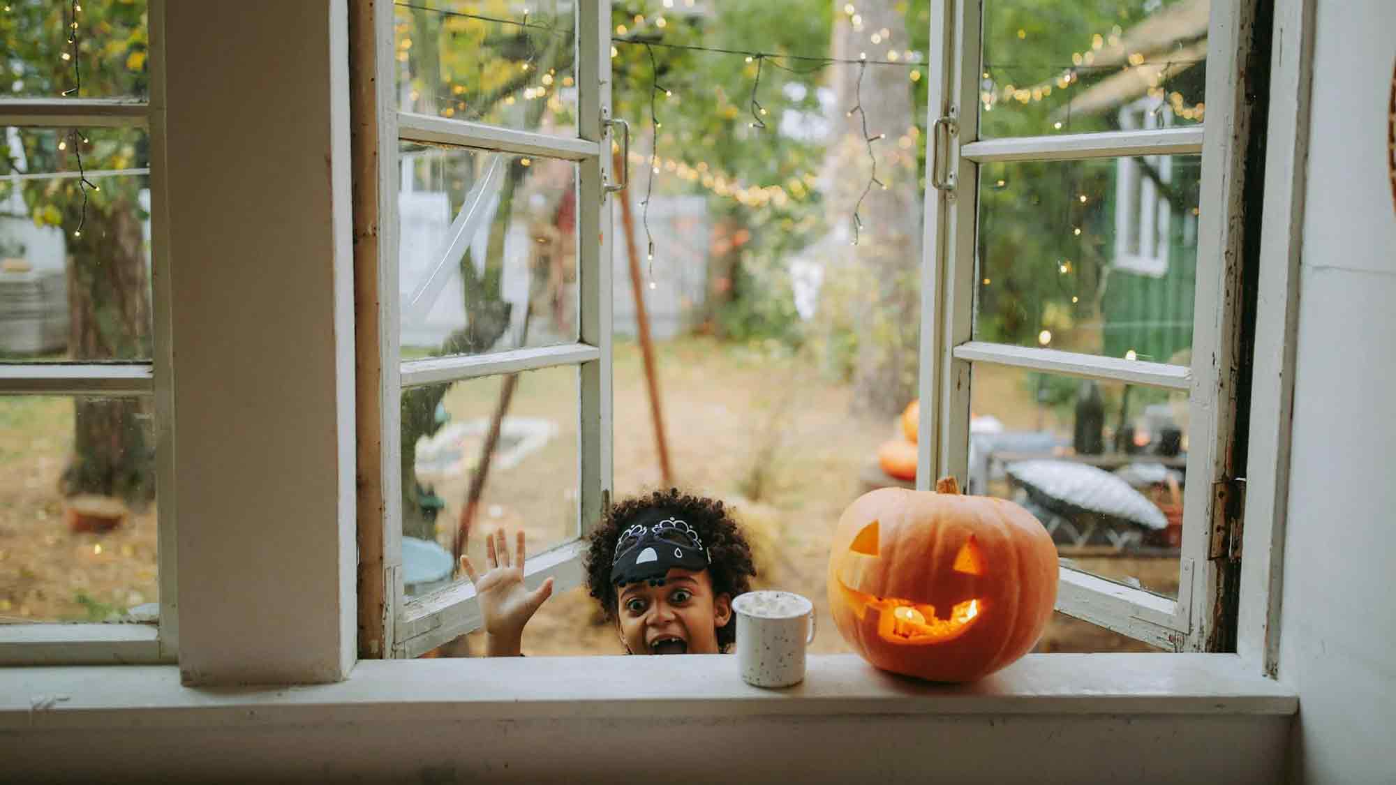 Verwandeln Sie jeden Raum in eine Halloween Oase: Kreative Dekorationsthemen, die Ihr Zuhause verzaubern