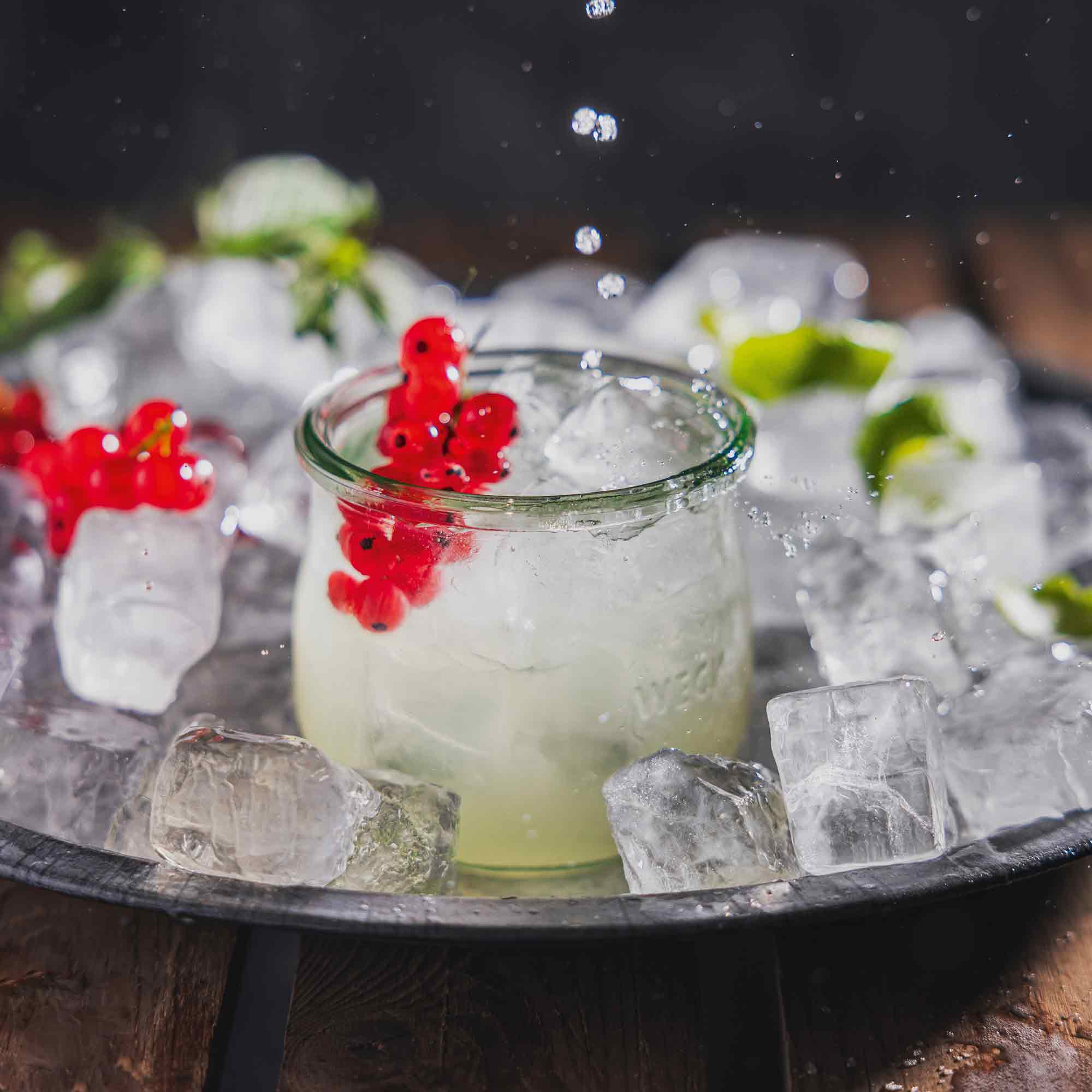 Schwarzwälder Getränkeideen für besondere Anlässe: Cocktails für Weihnachten, Silvester oder Valentinstag