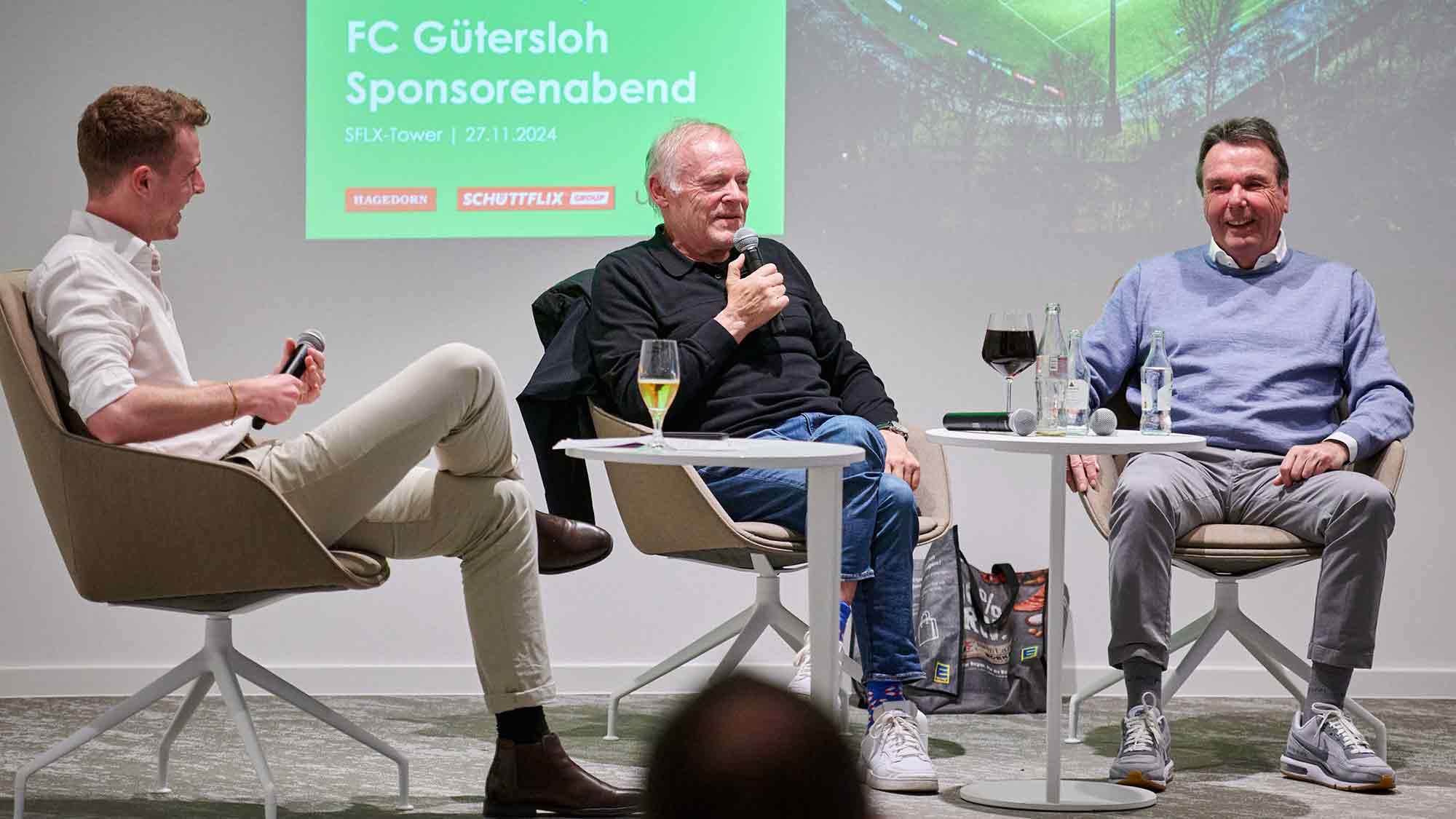 Auf Initiative von Hermann Gerland: Der FC Gütersloh spendet für die Gütersloher Tafel Auf Initiative von Hermann Gerland: Der FC Gütersloh spendet für die Gütersloher Tafel