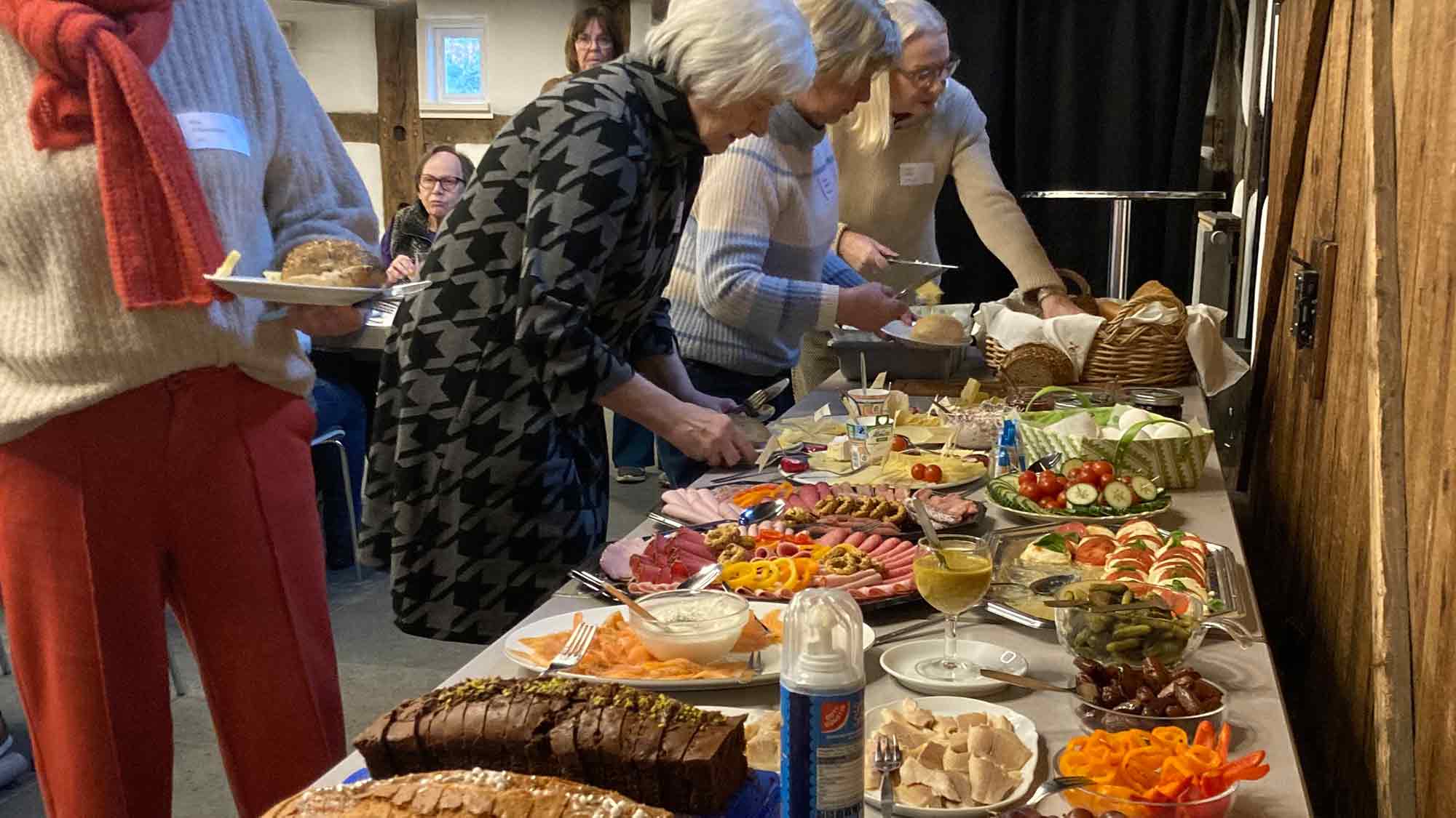 Diakonie Gütersloh: Engagement im Besuchsdienst für Ältere gewürdigt