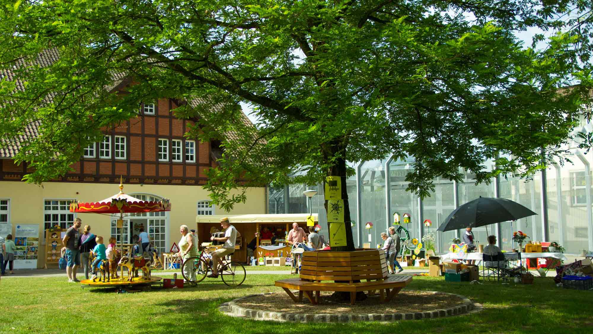 Bühne frei im Schloss Haldem – LWL Klinik nimmt ab sofort Bewerbungen für Sommerfest Shows entgegen